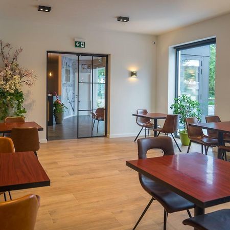 Hotel Huron Mol Bagian luar foto