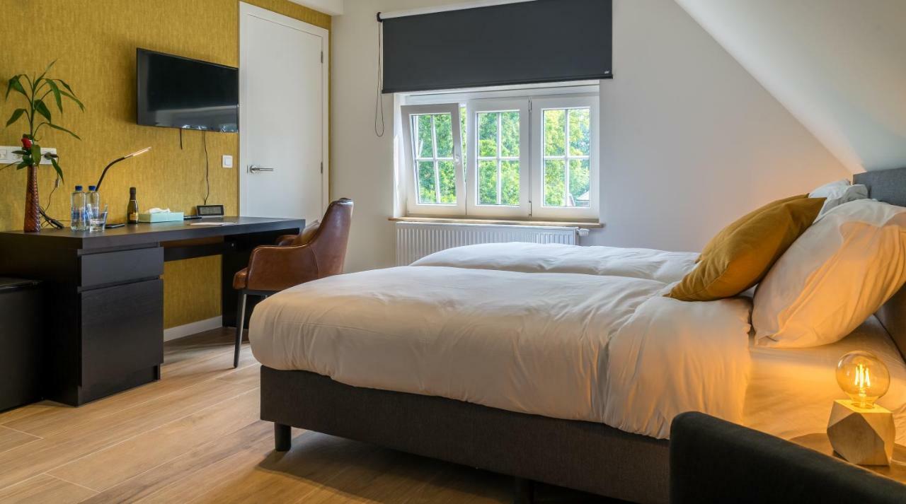 Hotel Huron Mol Bagian luar foto