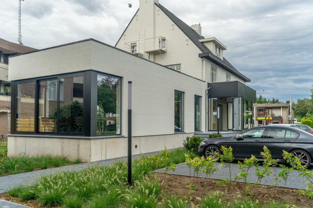 Hotel Huron Mol Bagian luar foto